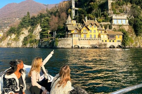 Lago di Como Tour in Barca Condiviso e Aperitivo con Prosecco