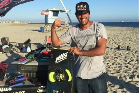 6-Hour Private Complete Kitesurfing Course in SoCal