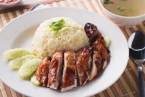 Phnom Penh: Morning Foodie, Walking Market e Street Art Tour