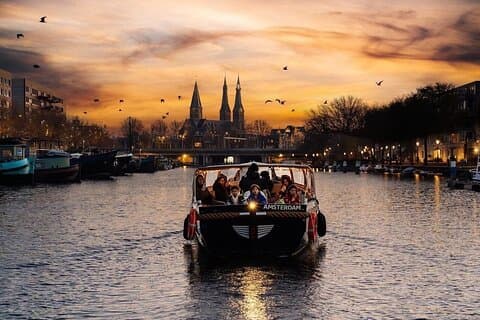 Amsterdam Abend (Sonnenuntergang) Kanalrundfahrt mit optionalen Getränken