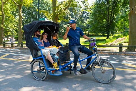 Central Park Film Spots e Casas de Celebridades Pedicab Tour