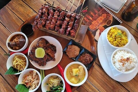 Seminyak Balinese Culinary Class & Visita ao Mercado com Recolha Grátis