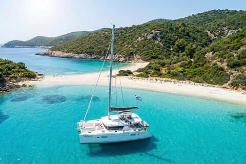 Luxus Katamaran Morgen Halbprivat & Griechisch Gastronomie Athen