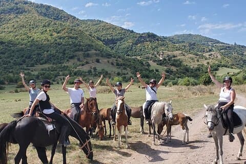 Passeio a cavalo pelo Dzoraget Canyon