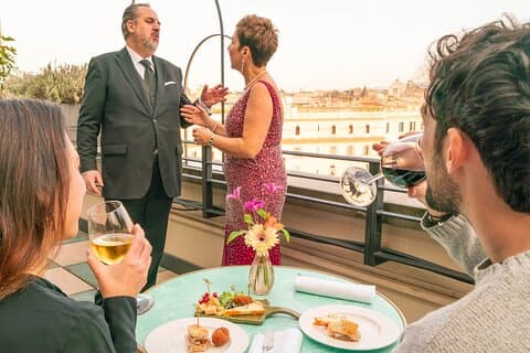Roma Trastevere Rooftop Opera e Aperitivo