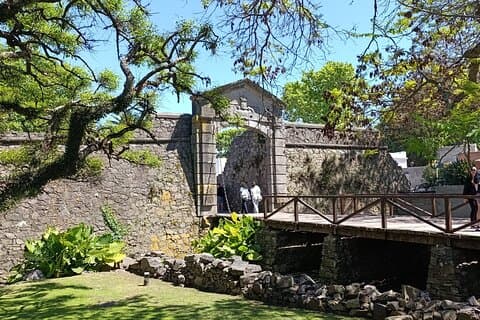Full city tour of Colonia del Sacramento with private vehicle