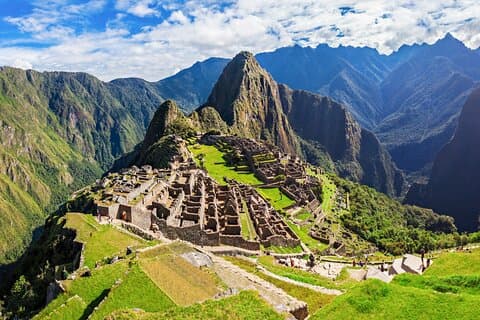 2-dagers Sacred Valley og Machu Picchu tur med fossefall