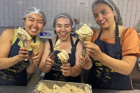 Ice cream making class with tasting and recipes
