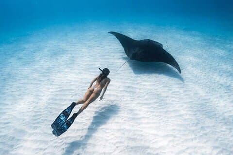 Nusa Penida Snorkeling in 3 Spots with Photo, Boat, and Land Tour