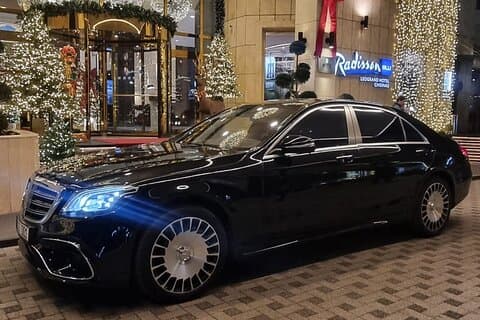 Privétransfer van Chisinau Airport naar City VIP Business Cars