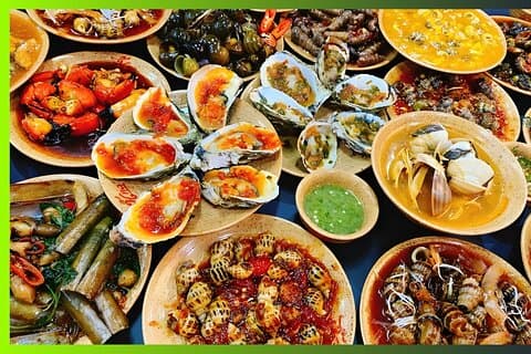 Ho Chi Minh motornachttour met streetfood en cocktail