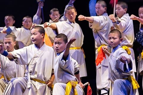 Privat dagstur til Shaolin-tempelet med Kungfu Show fra Guangzhou med fly