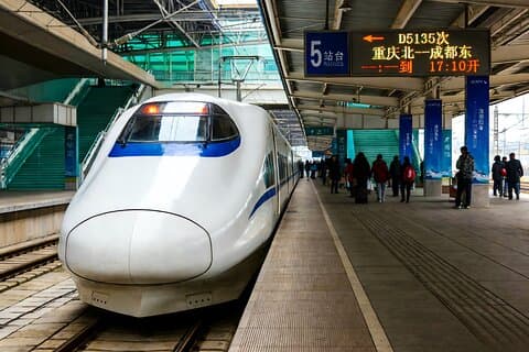 Privater Transfer vom Bahnhof Chengdu zum City Hotel