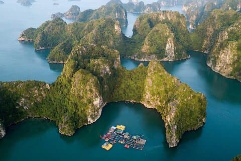 Ha Long Bay watervliegtuigreis van boven