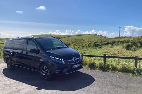 Cliffs of Moher og Bunratty Castle luksus privat tur fra Cork