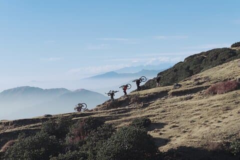 マウンテンバイクツアーズアジア