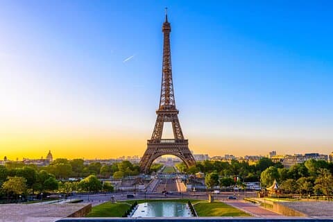 Visita guiada de 4 horas de Paris em veículo privado