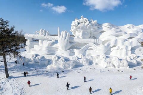 Harbin Private Day Tour med adgangsbilletter: Sun Island & Snow World