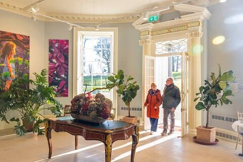Trädgårdar och Grandeur Livet i Stora Huset