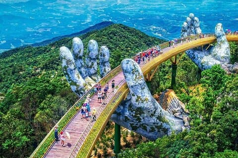 Tour privato di un'intera giornata a Ba Na Hills e Golden Bridge