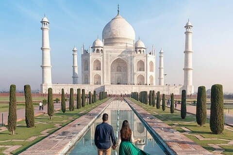 Private Taj Mahal & Abhaneri Stepwell Day Trip from Jaipur