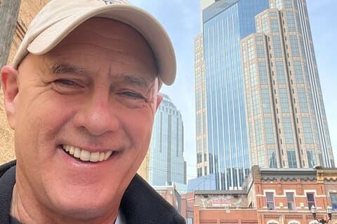 Murder In Music City Private Driving and Walking Tour