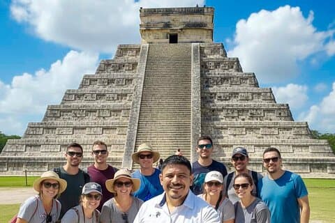 Viagem com tudo incluído para Chichen Itza + Cenote Hubiku e Valladolid