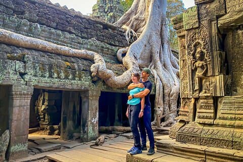 Phnom Penh to Angkor Wat Temples Park Day Trip Ticket and Lunch