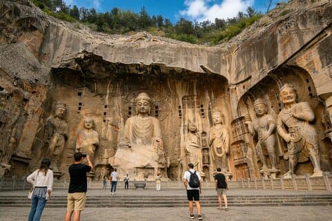 All Inclusive Private Day Tour naar de Shaolin-tempel en Longmen-grotten vanuit Zhengzhou