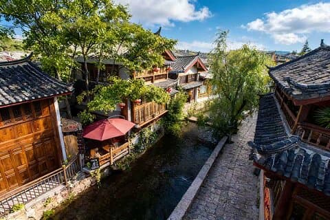2-dages privat Lijiang Highlights Tour fra Chengdu med fly