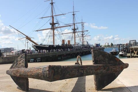 Southampton till Portsmouth Privat kustnära maritim biltur