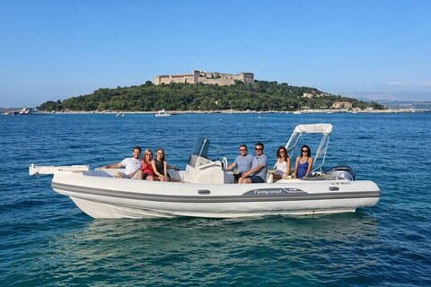 Cannes: Privat båtäventyr – Lérinsöarna, snorkling