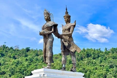 Sihanoukville Sightseeing Small Group Tour with Lunch