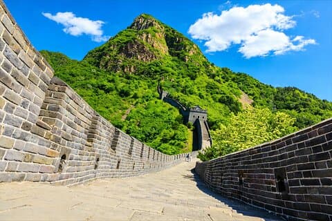 Excursión privada a la costa de Tianjin: Gran Muralla de Huanyaguan y Templo Dule