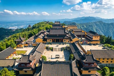 Private Round-Trip Transfer Service to Hanging Temple and Hengshan from Datong