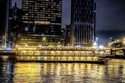 Saigon River Diner Cruise met buffet en fijne eetgelegenheden