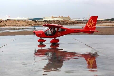 Microlight flyveoplevelse i Ras Al Khaimah ørken og kyst