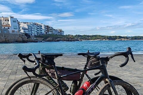 Girona Gravel Cycling Empordà 360º Imersão em Aventura de Ciclismo 5