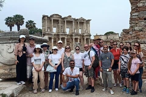 Tour de Éfeso y Casa de la Virgen María para grupos pequeños desde el puerto de Kusadasi