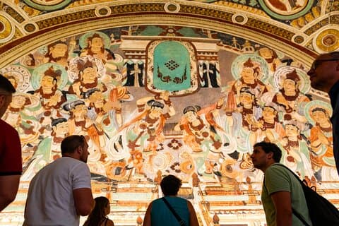 Dunhuang Private Round-trip Transfer to Yulin Grotto and Suoyangcheng Relic Site
