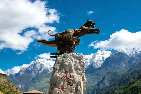 3-dagers privat Lijiang-tur: gamle byer, snøfjell, tigerhoppende kløft og show