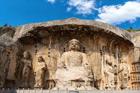 2-tägige private Zhengzhou-Tour: Gelber Fluss, Erqi-Platz, Shaolin-Tempel, Longmen-Grotten