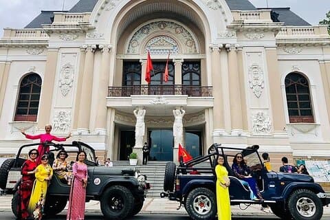 Tour privado en jeep por el ejército estadounidense Historia de Saigón Cultura y comida callejera
