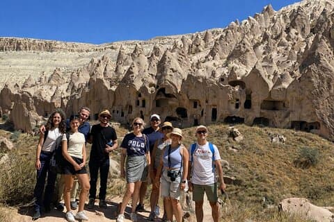 Cappadocia Walking Tour: Utforsk populære severdigheter og skjulte edelstener