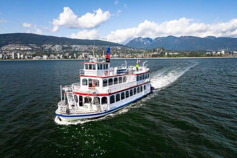 Private Vancouver City Highlights with Vancouver Harbour Cruise