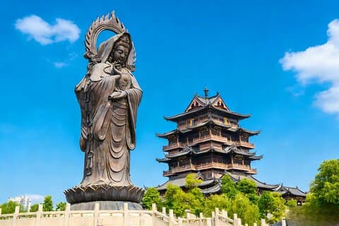 Wuhan in a Day: Local Flavors, Iconic Sites & Hidden Treasures