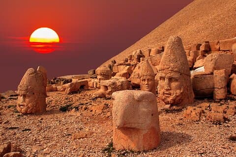 2 - Dag Nemrut og Gobeklitepe pakkerejse fra Istanbul