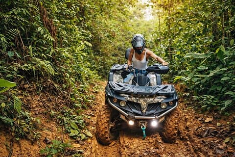 Privat halvdags ATVs terrängtur på Medellíns landsbygd !!
