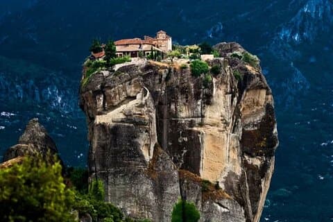 Privé Meteora met Gelicentieerde Gids vanuit Thessaloniki
