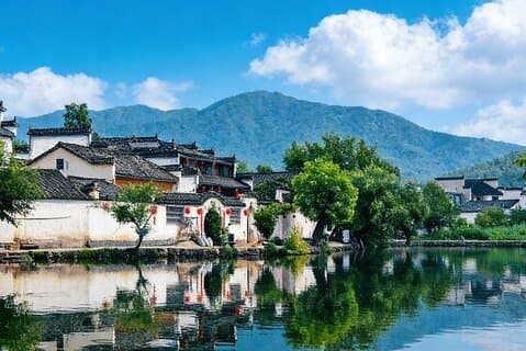 2-dagars privat resa till Huangshan Mountain och Hongcun Village från Peking